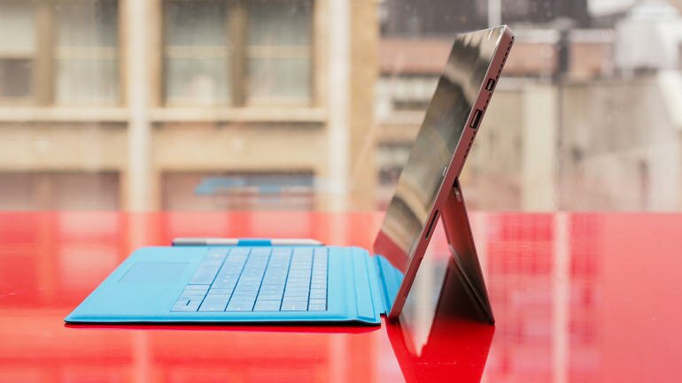 внешний вид планшета Microsoft Surface Pro 3